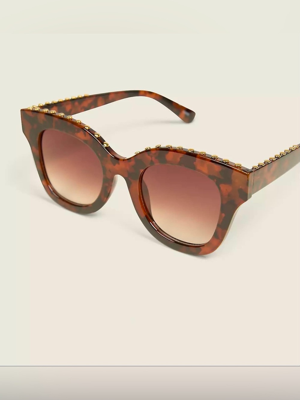 🆕Stud Cateye Sunglasses